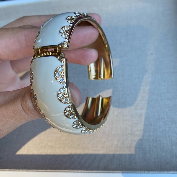 Stella & Dot Sloane Enamel Bangle - Picture 4 of 7